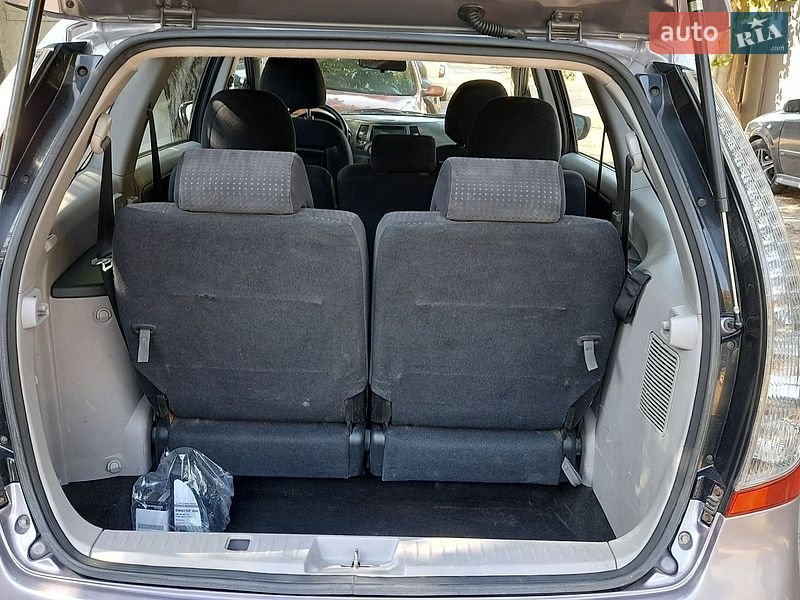 Фото Mitsubishi Grandis з оголошення AUTO.RIA