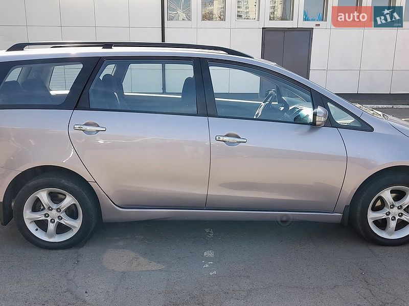 Фото Mitsubishi Grandis з оголошення AUTO.RIA
