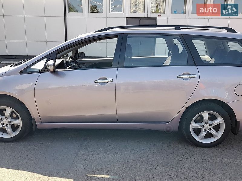 Фото Mitsubishi Grandis з оголошення AUTO.RIA