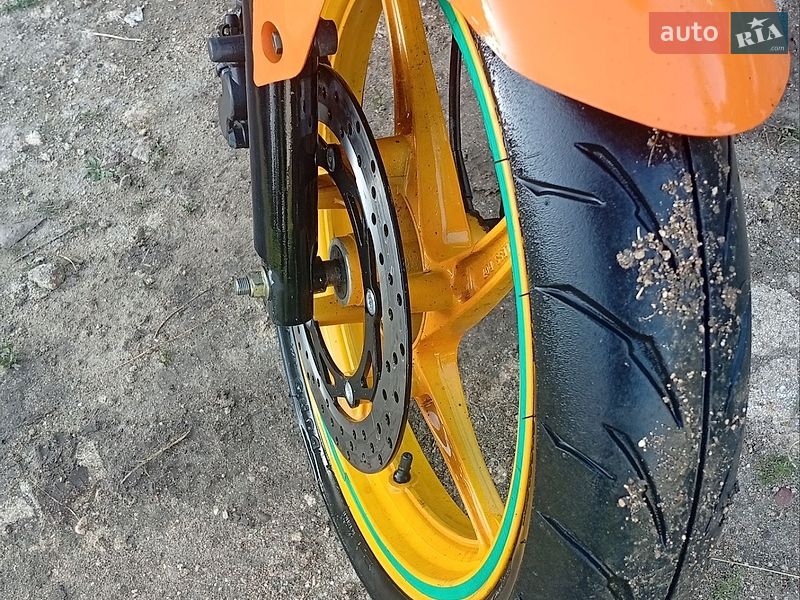 Фото Viper V 200CR з оголошення AUTO.RIA