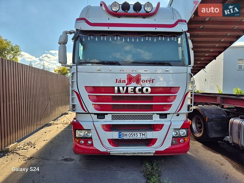 Фото Iveco Stralis з оголошення AUTO.RIA