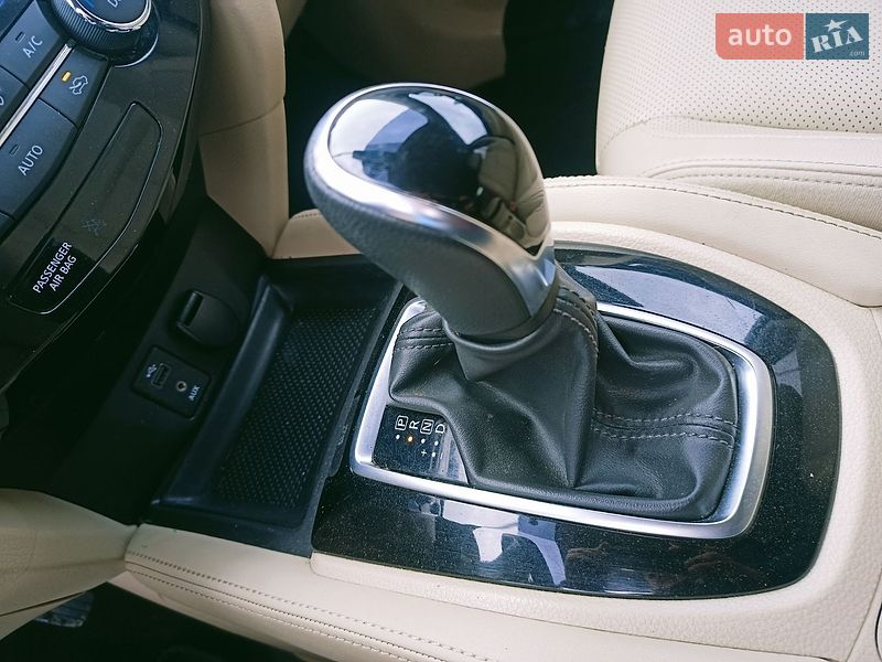 Фото Nissan Rogue з оголошення AUTO.RIA
