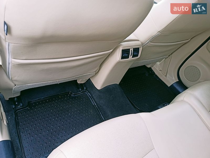 Фото Nissan Rogue з оголошення AUTO.RIA