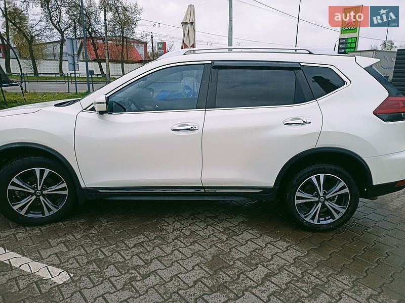 Фото Nissan Rogue з оголошення AUTO.RIA
