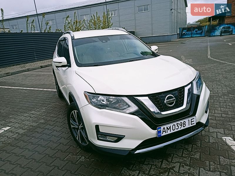 Фото Nissan Rogue з оголошення AUTO.RIA