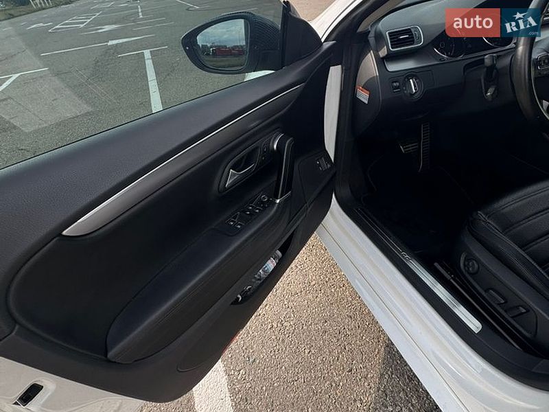 Фото Volkswagen CC / Passat CC з оголошення AUTO.RIA
