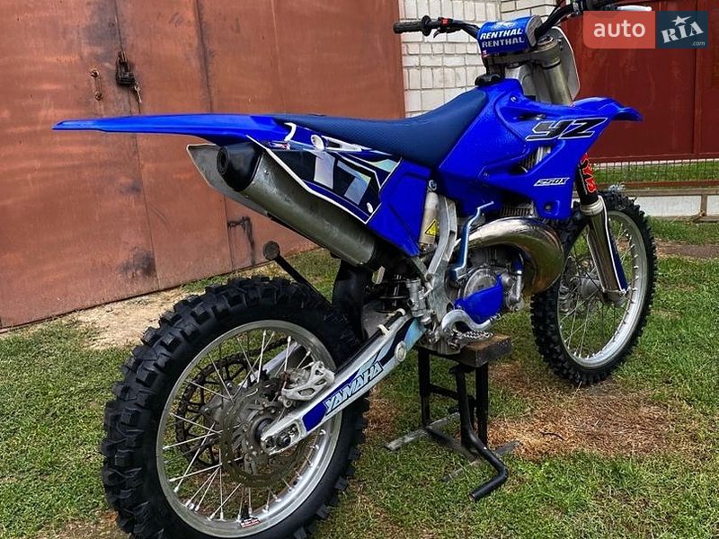 Фото Yamaha YZ 250 з оголошення AUTO.RIA