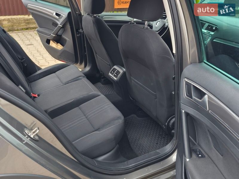 Фото Volkswagen Golf Alltrack з оголошення AUTO.RIA
