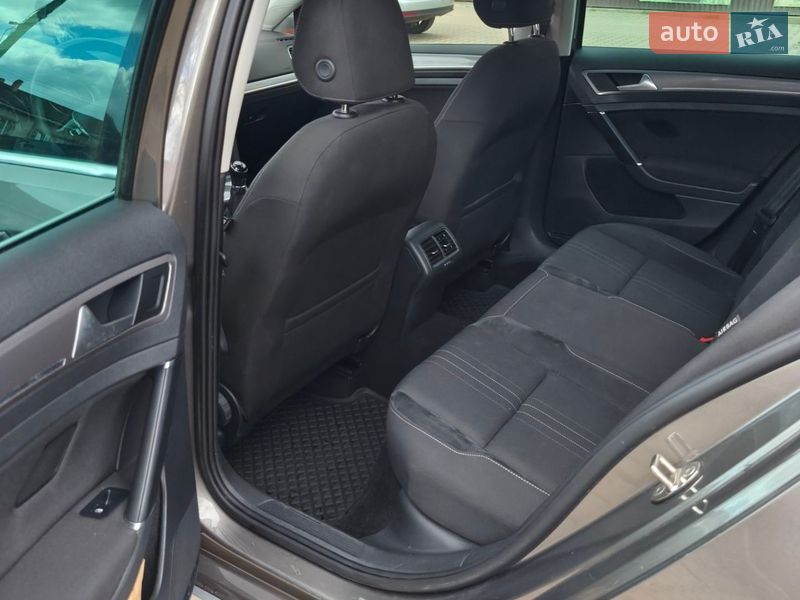 Фото Volkswagen Golf Alltrack з оголошення AUTO.RIA