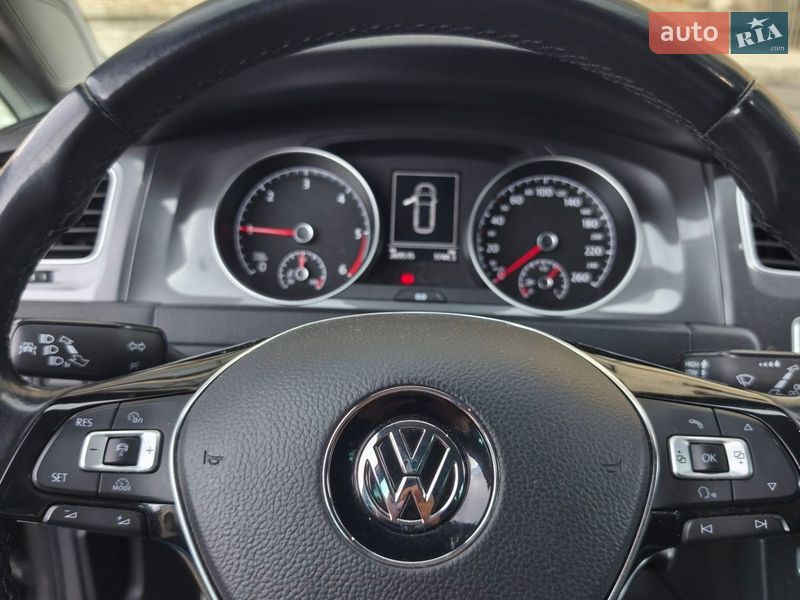Фото Volkswagen Golf Alltrack з оголошення AUTO.RIA