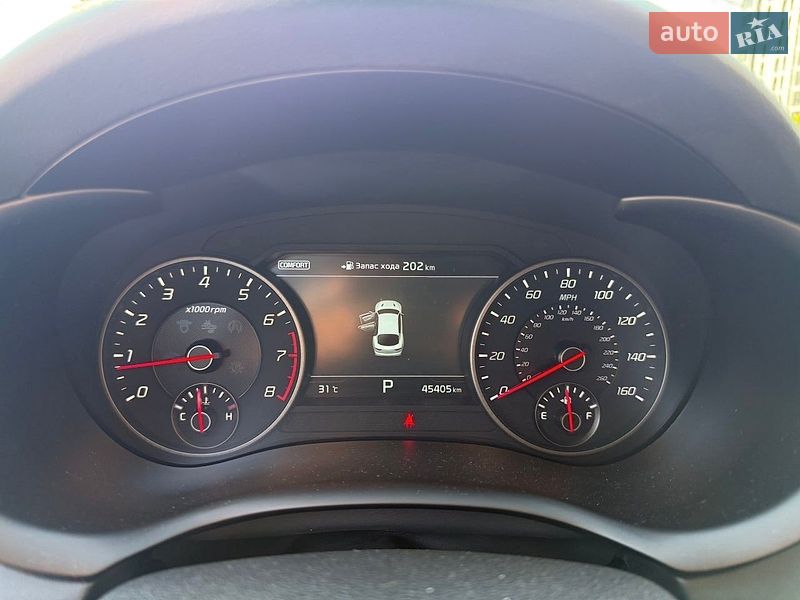 Фото Kia Stinger з оголошення AUTO.RIA