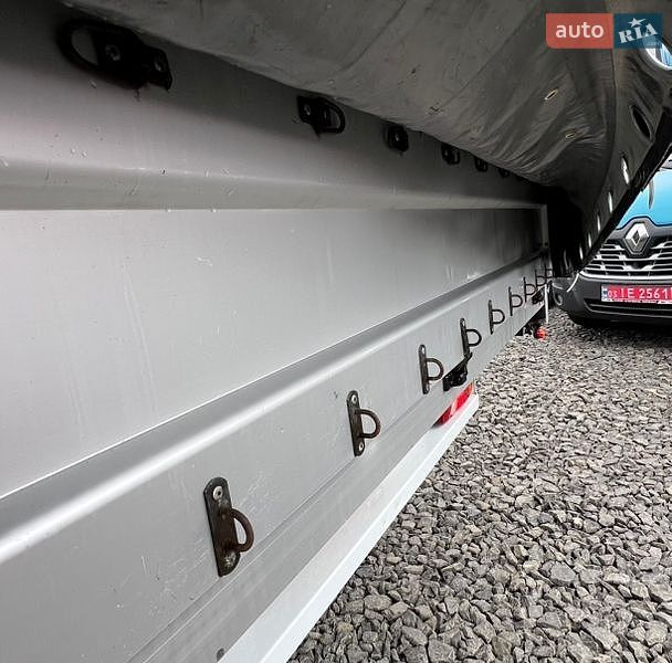 Фото Renault Master з оголошення AUTO.RIA