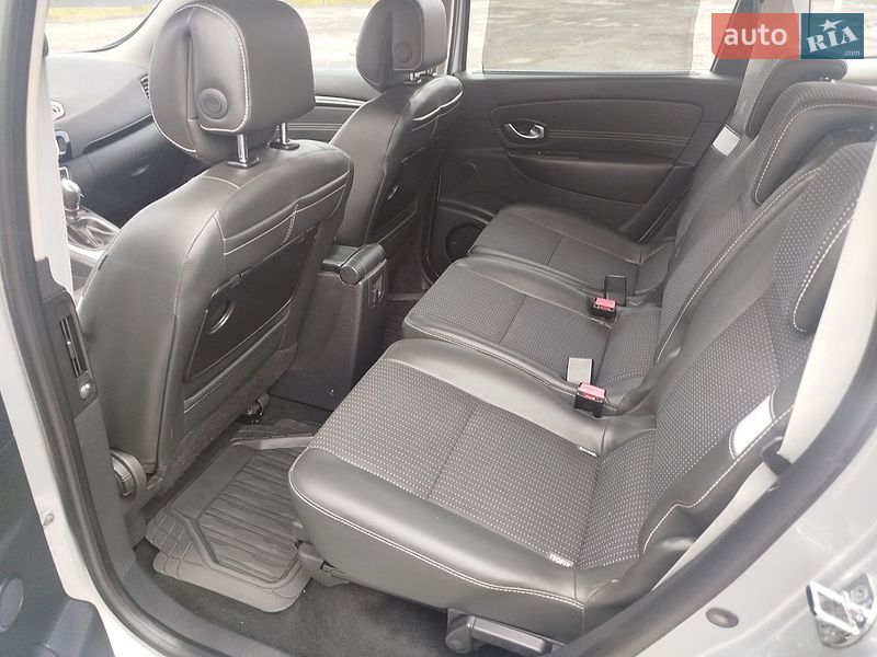 Фото Renault Scenic з оголошення AUTO.RIA