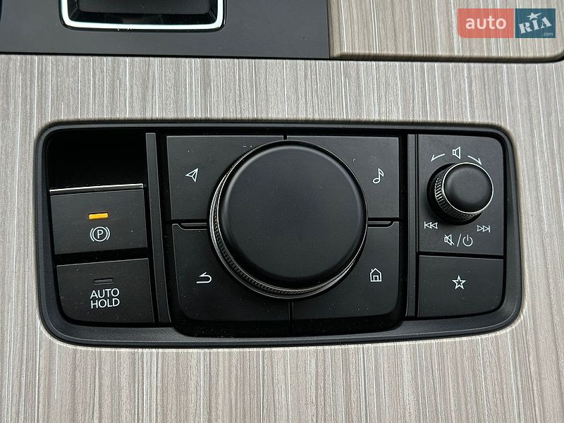 Фото Mazda CX-90 з оголошення AUTO.RIA
