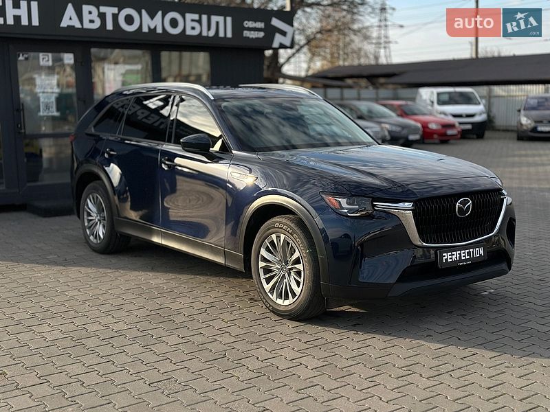 Фото Mazda CX-90 з оголошення AUTO.RIA