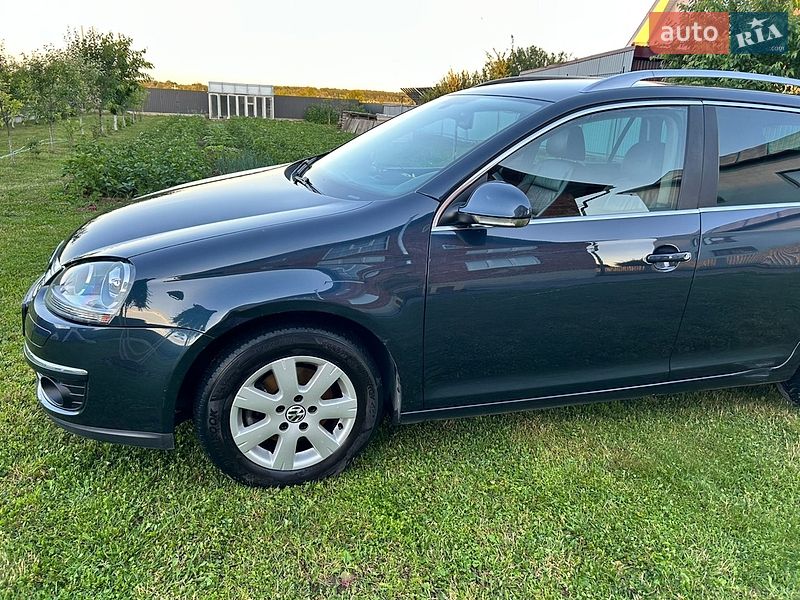 Фото Volkswagen Golf з оголошення AUTO.RIA