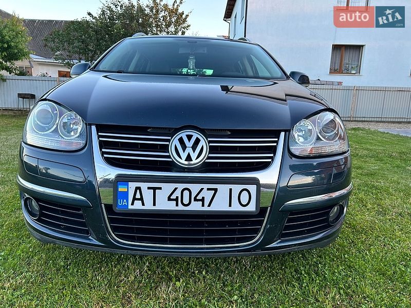 Фото Volkswagen Golf з оголошення AUTO.RIA