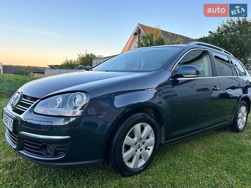 Фото Volkswagen Golf з оголошення AUTO.RIA