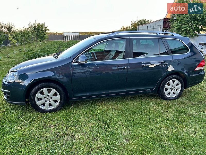 Фото Volkswagen Golf з оголошення AUTO.RIA