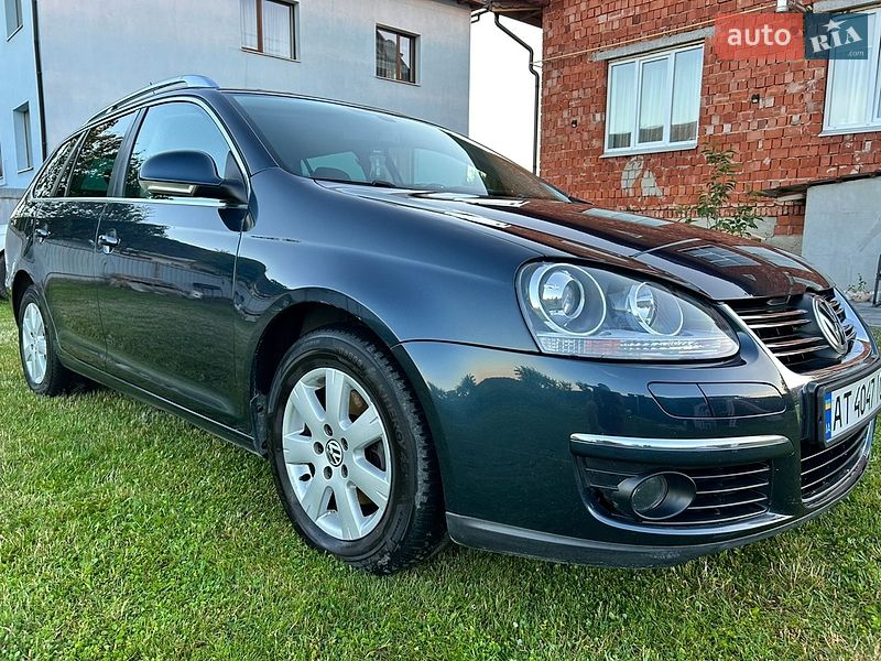 Фото Volkswagen Golf з оголошення AUTO.RIA