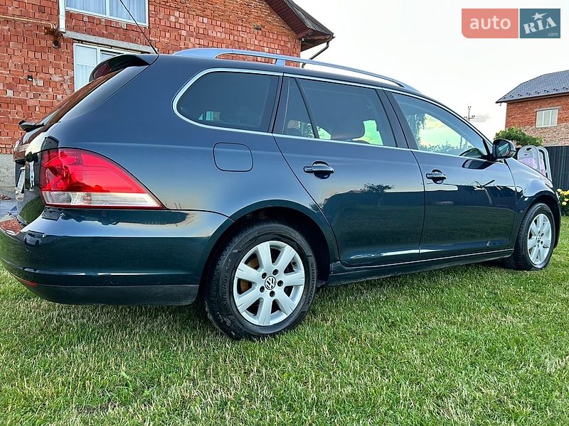 Фото Volkswagen Golf з оголошення AUTO.RIA