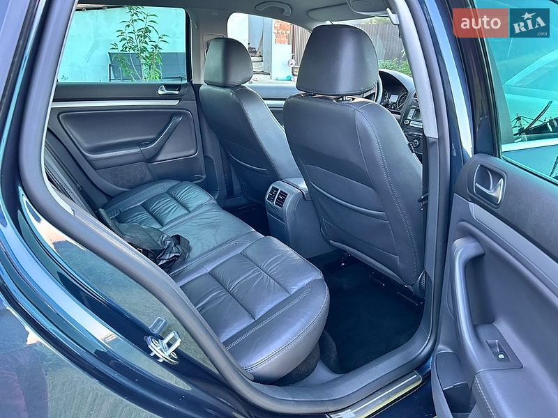 Фото Volkswagen Golf з оголошення AUTO.RIA
