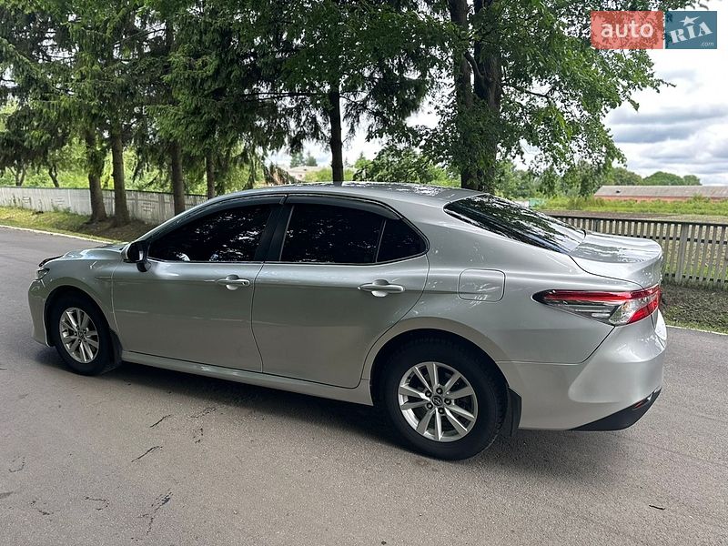 Фото Toyota Camry з оголошення AUTO.RIA