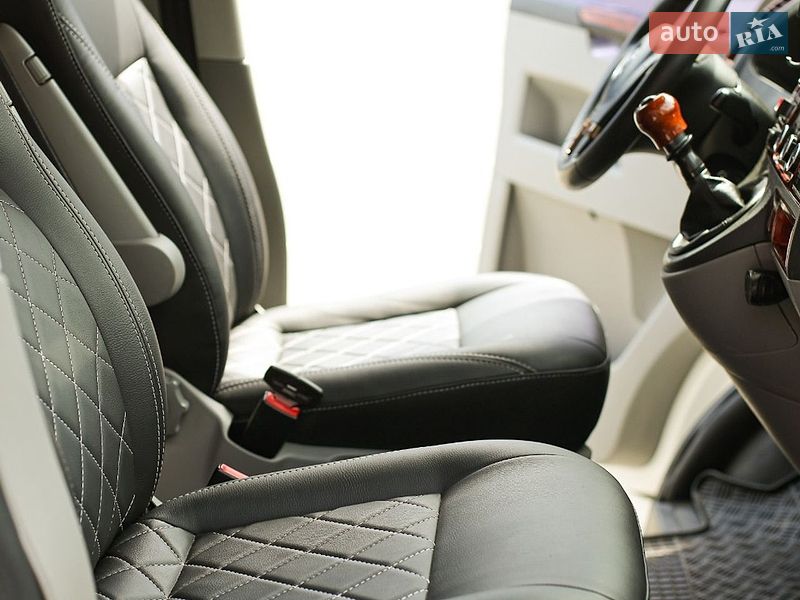 Фото Volkswagen Transporter з оголошення AUTO.RIA
