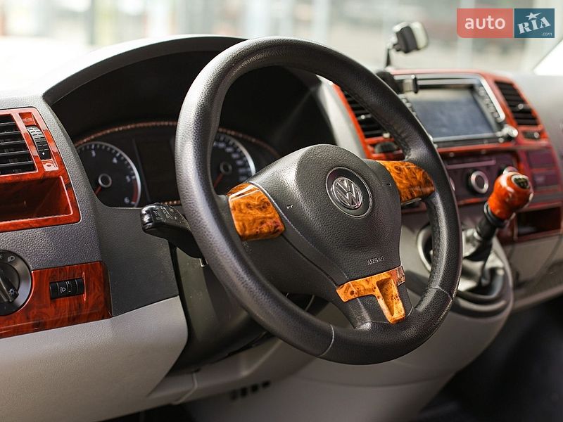 Фото Volkswagen Transporter з оголошення AUTO.RIA
