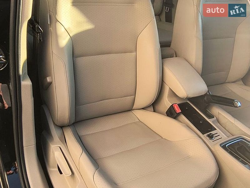 Фото Volkswagen Golf з оголошення AUTO.RIA