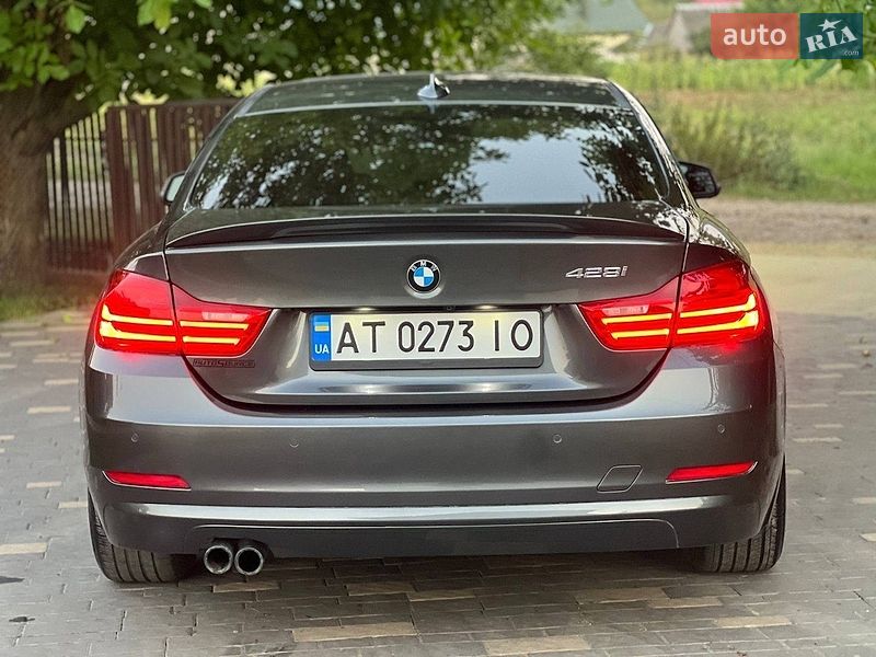 Фото BMW 4 Series з оголошення AUTO.RIA