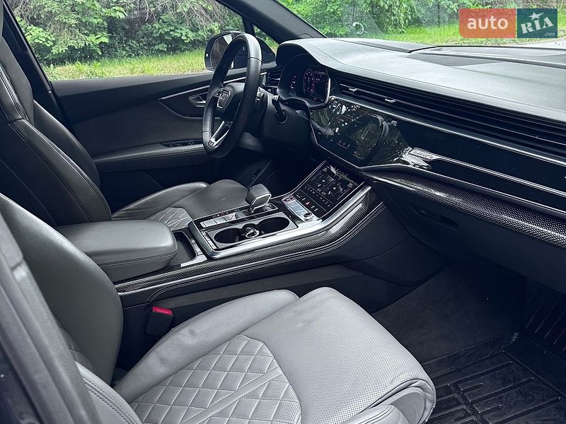 Фото Audi SQ7 з оголошення AUTO.RIA