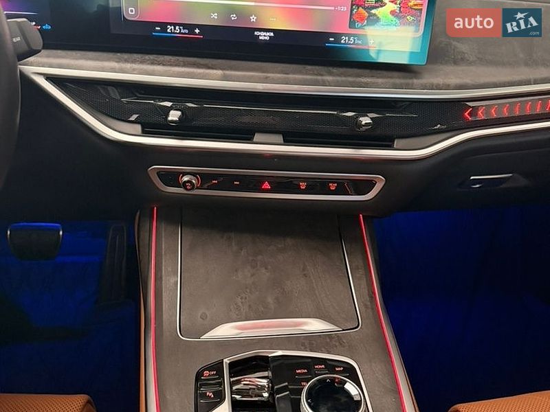 Фото BMW X7 з оголошення AUTO.RIA