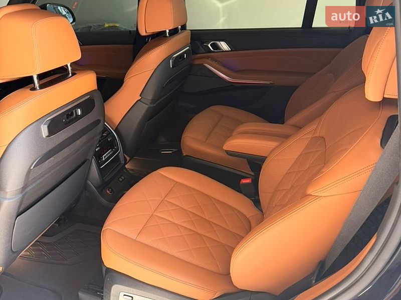 Фото BMW X7 з оголошення AUTO.RIA