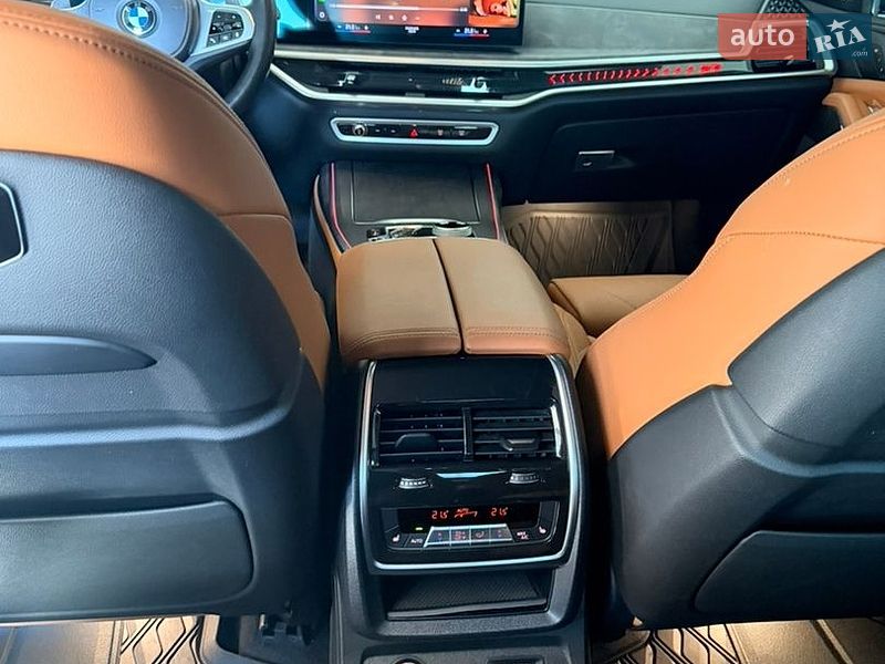 Фото BMW X7 з оголошення AUTO.RIA