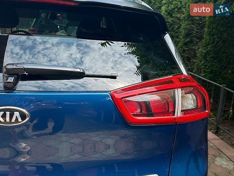Фото Kia Niro з оголошення AUTO.RIA