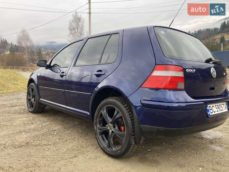 Фото Volkswagen Golf з оголошення AUTO.RIA