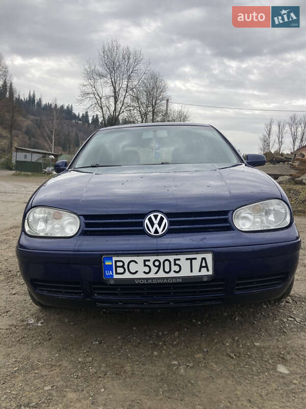 Фото Volkswagen Golf з оголошення AUTO.RIA
