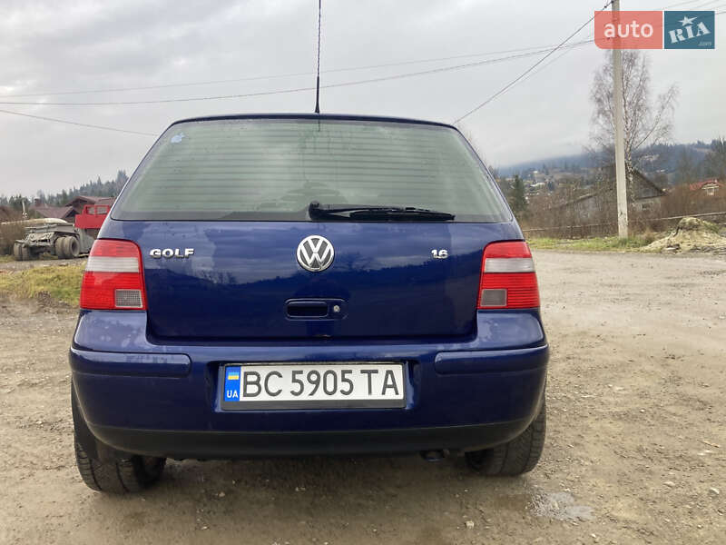Фото Volkswagen Golf з оголошення AUTO.RIA