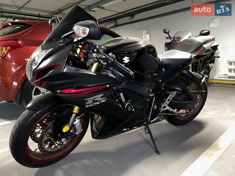 Фото Suzuki GSX-R 750 з оголошення AUTO.RIA