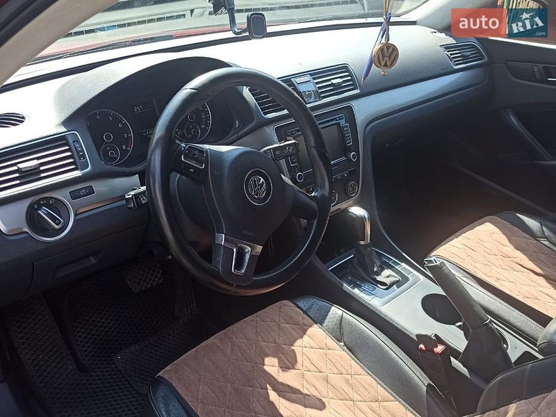 Фото Volkswagen Passat з оголошення AUTO.RIA
