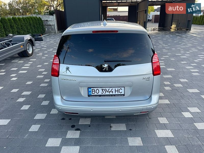 Фото Peugeot 5008 з оголошення AUTO.RIA