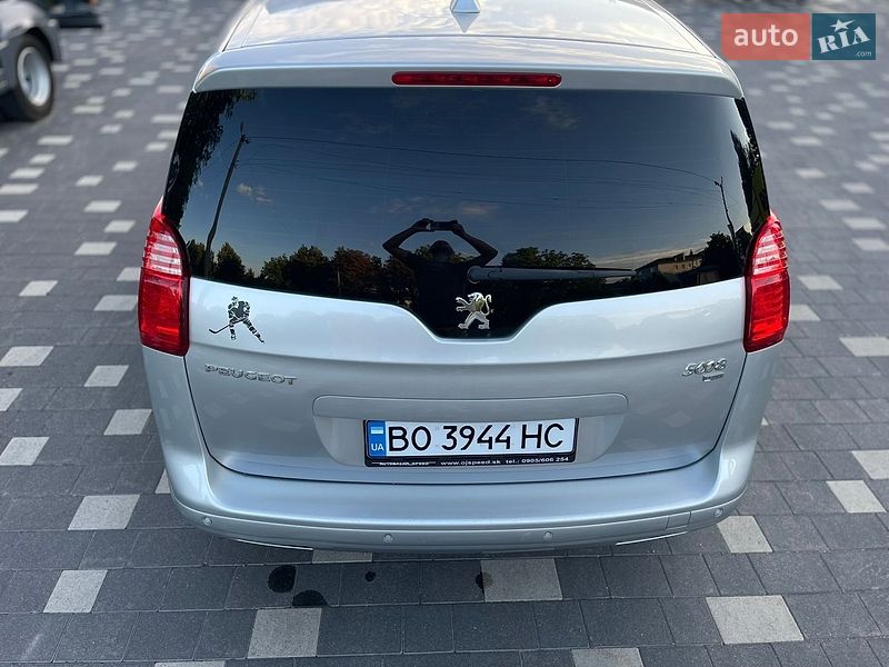 Фото Peugeot 5008 з оголошення AUTO.RIA