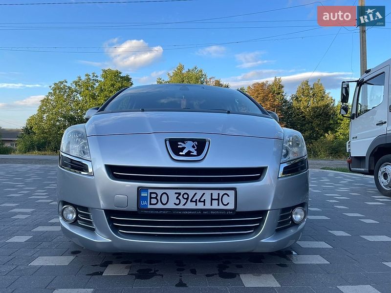 Фото Peugeot 5008 з оголошення AUTO.RIA