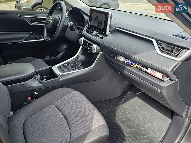 Фото Toyota RAV4 з оголошення AUTO.RIA