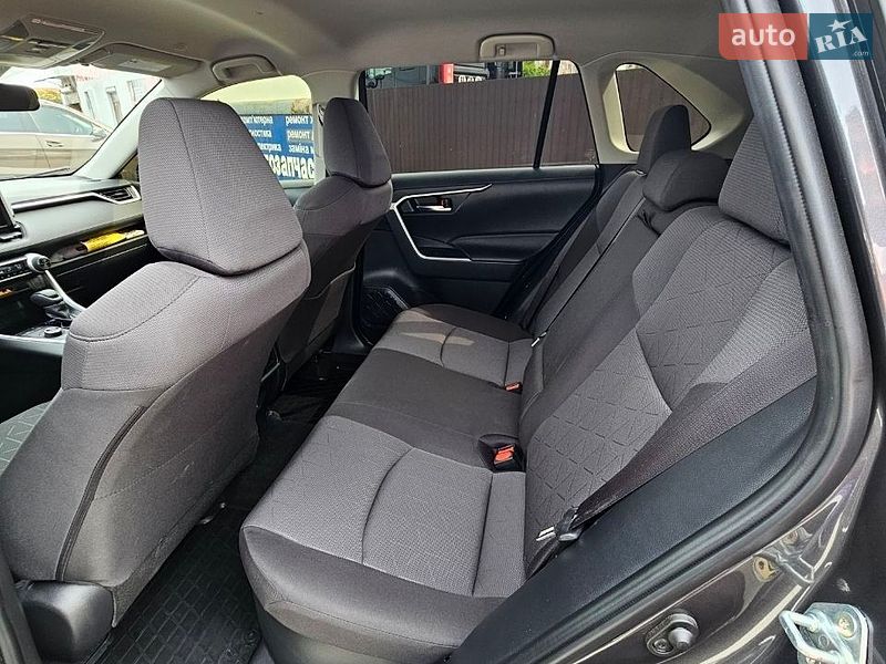 Фото Toyota RAV4 з оголошення AUTO.RIA