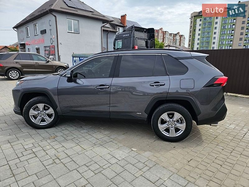Фото Toyota RAV4 з оголошення AUTO.RIA