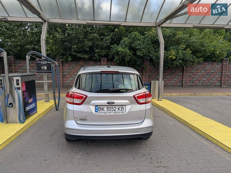 Фото Ford C-Max з оголошення AUTO.RIA