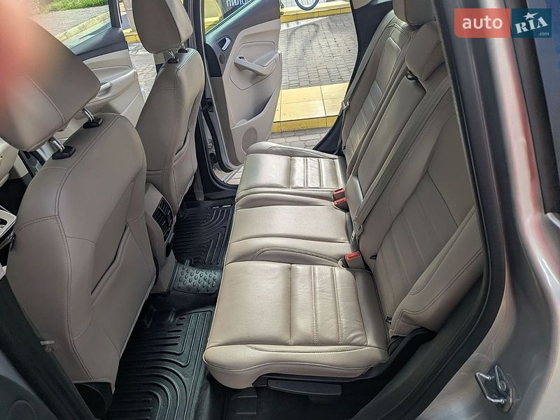 Фото Ford C-Max з оголошення AUTO.RIA