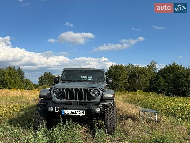 Фото Jeep Wrangler з оголошення AUTO.RIA